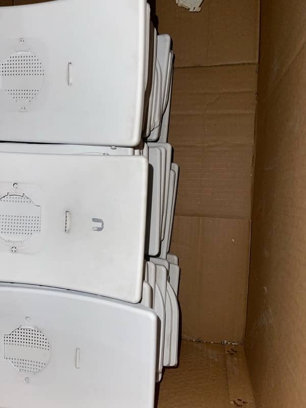 ubnt Litebeam M5 Power beam M5 Available. . 4