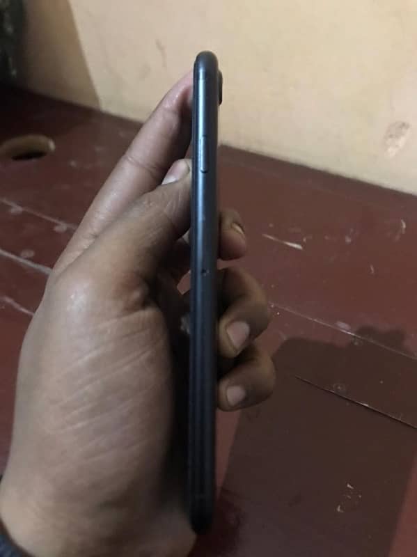 iPhone 7 non pta 32 gb contact number 03473414218 - 03111814668 3