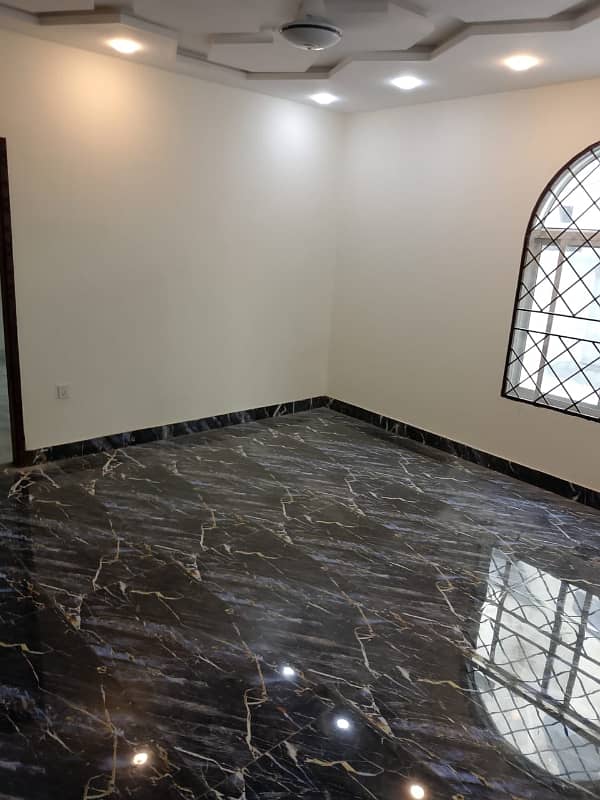 600 Sqft Brand New Ground Floor Flat Available For Rent In Johar Town F-2 Block 7