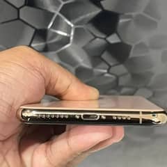 iPhone XS Max 64 GB factory unlock