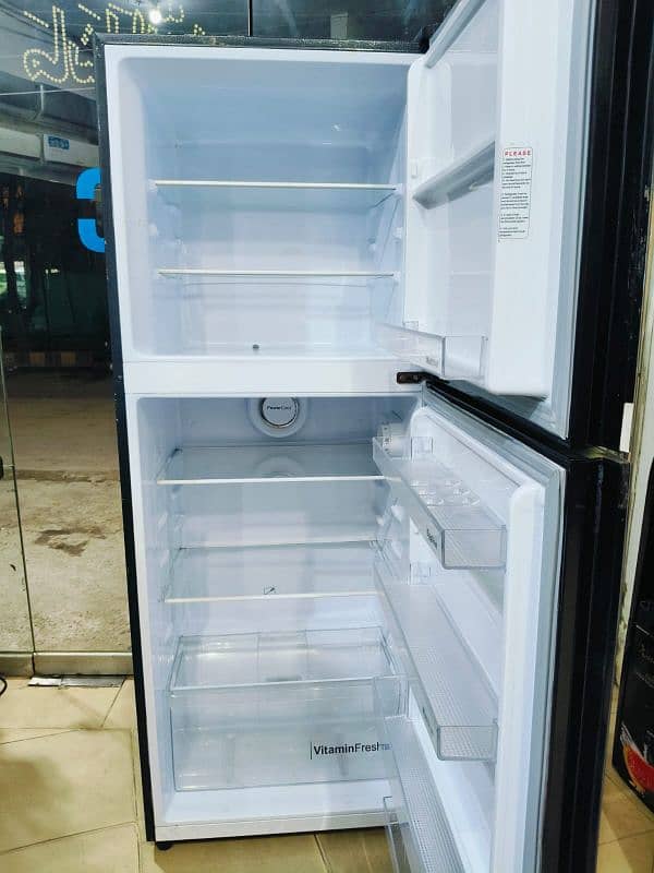 dollars fridge Avante Plus all okay good condition (0312)4645208) 4