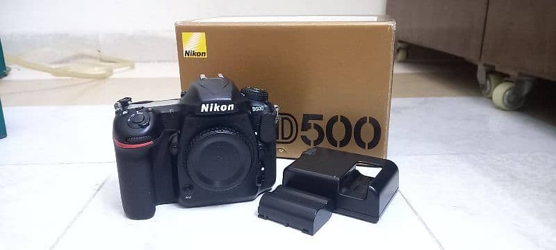 Nikon D500 8