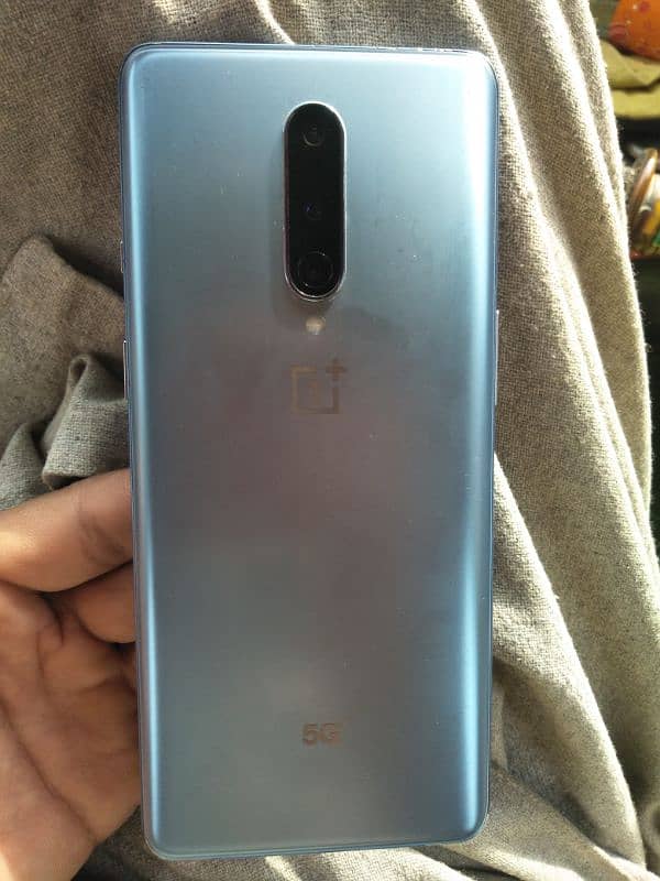 OnePlus 8 5G 1