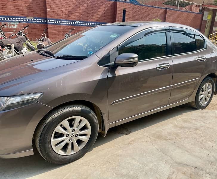 Honda City Aspire 2018 6