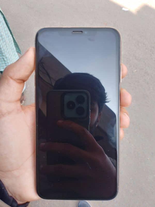 I phone xs max pta approved 1