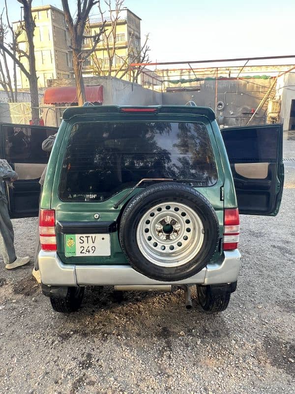 Mitsubishi Pajero Mini 1996 4