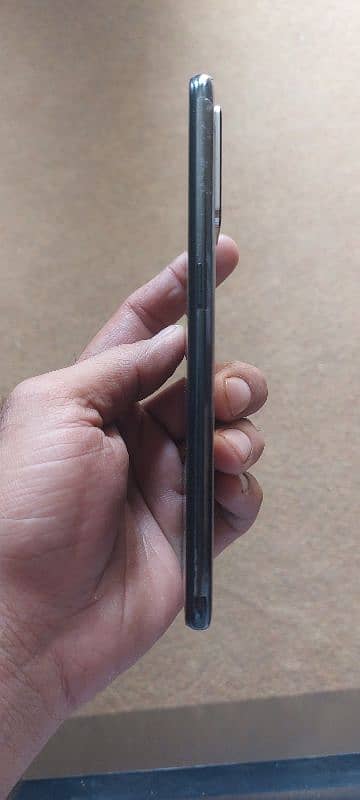 Oppo F19 Pro Black Color Complete Saman 2