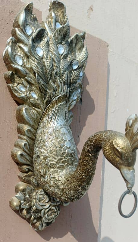 peacock keys holder for luxury homes 2