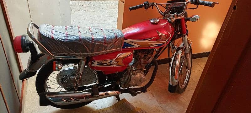 Honda 125 Multan numbr 5