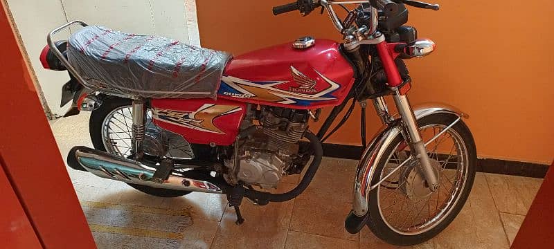 Honda 125 Multan numbr 7