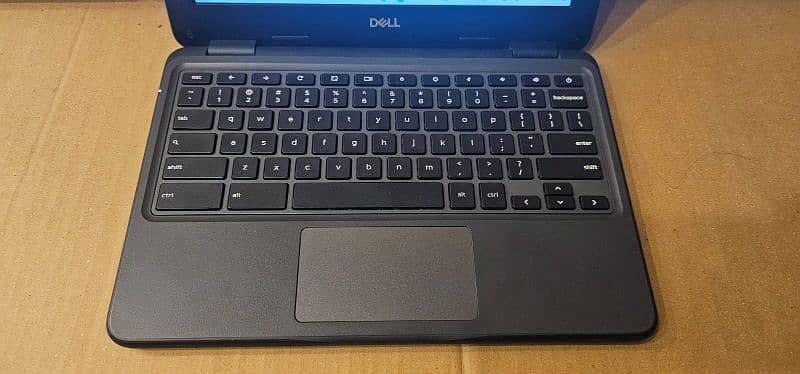 Dell Laptop 3100 4gbram 32gb rom 2029 update 15 days checking warranty 5