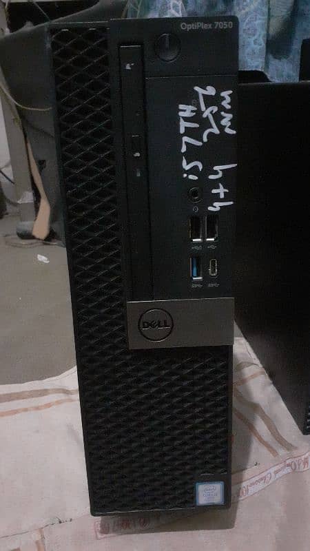 DELL 7th Gen / 6th Gen Core i5 Gaming PC Rdaeon 2GB GDDR5 Graphic Cad 1