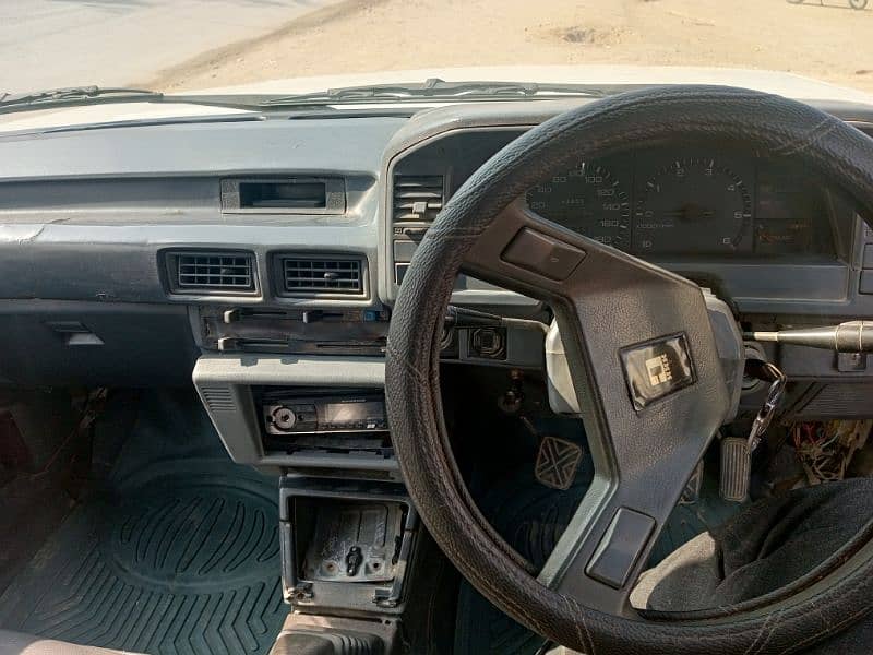 Toyota 86 1986 6