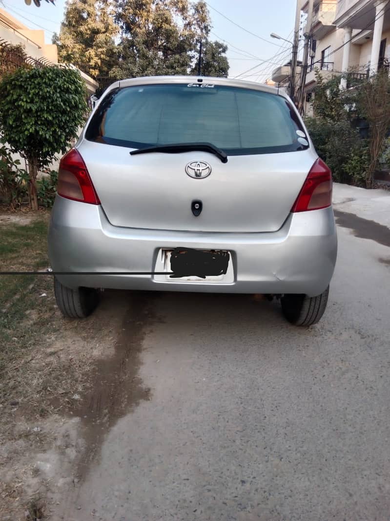 Toyota Vitz 2006 3