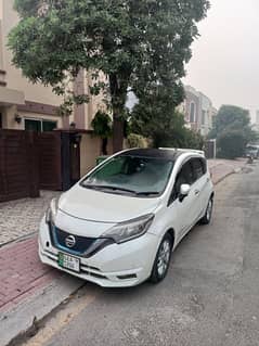 Nissan Note E Power Medalist 2016 Model