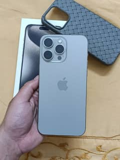 iphone 15 pro max 256gb (Pta Approved) Natural Titanium