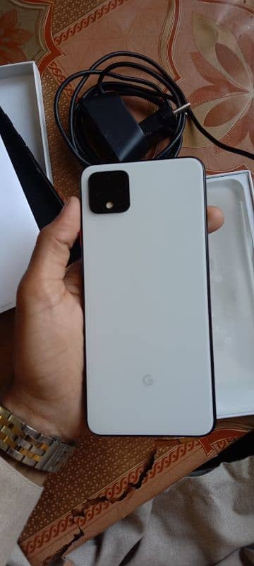 Google Pixel 4xl with box and Charger 1