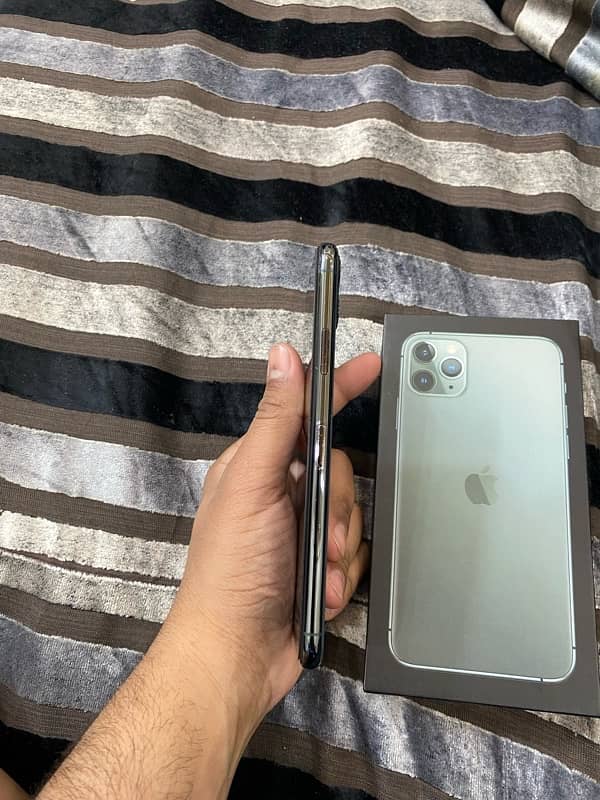 Iphone 11 pro max single sim approved 4