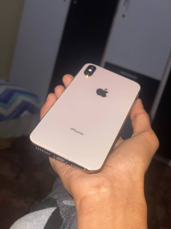 iphone xsmax 10/10 pta aproved 3