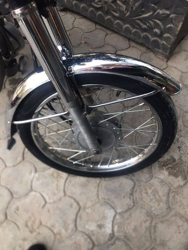 125 bike 2