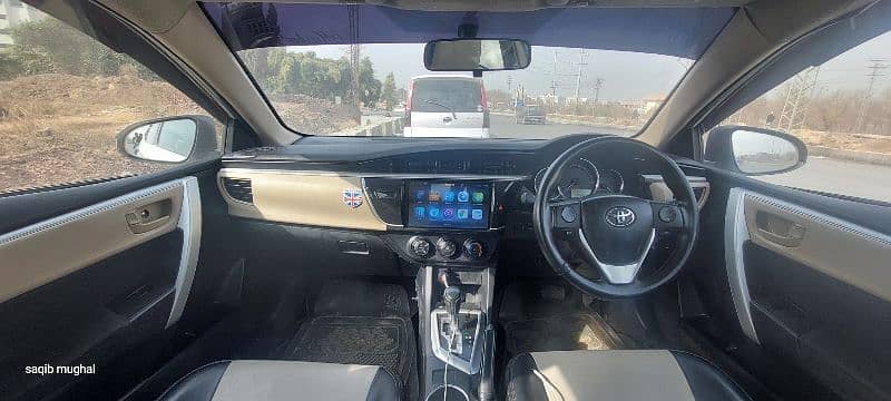 Toyota Corolla Altis 2014 3