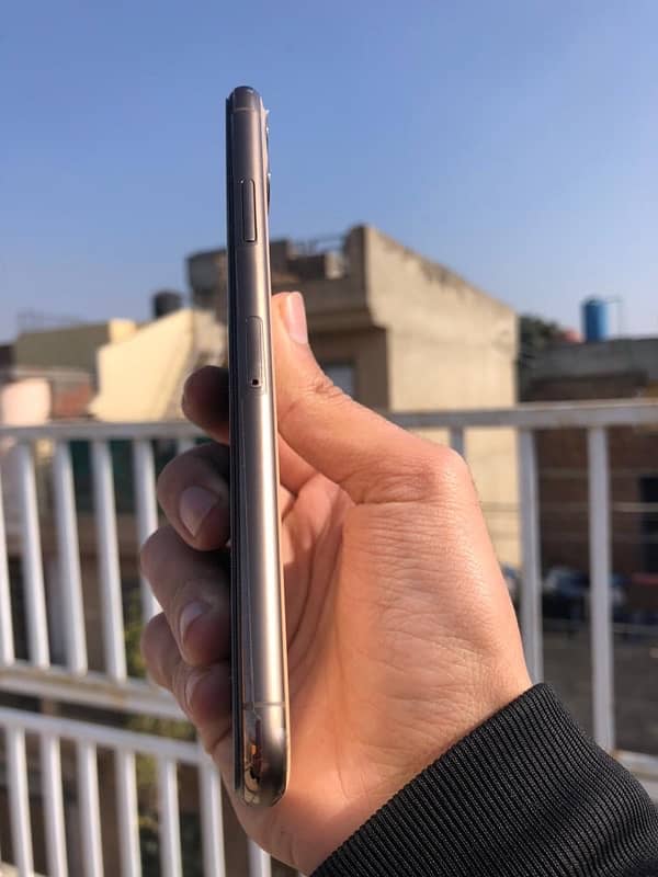 iphone 11 pro max 256gb pta approved 5