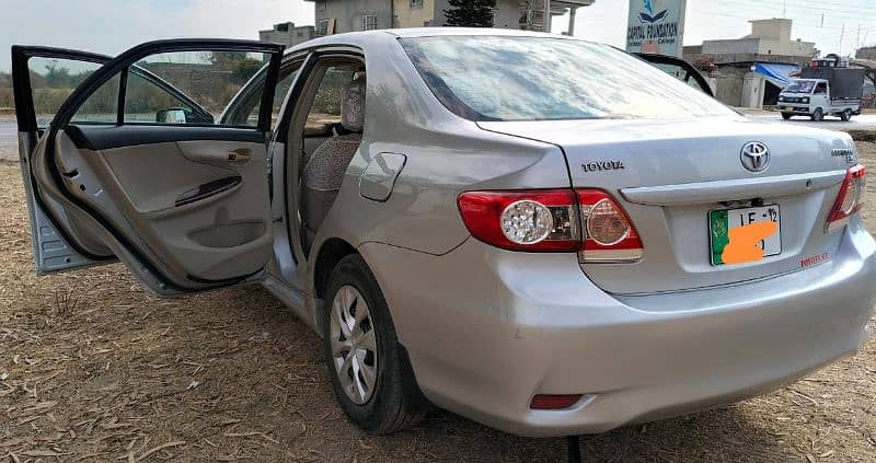 Toyota Corolla GLI 2011 7