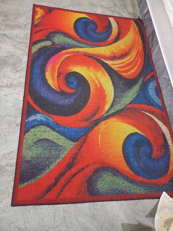 rug in perfect condition 0