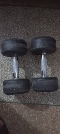 8 kg dumbbell