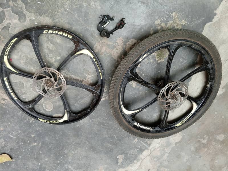 24 size Alloy Rims with tyre gears grari 2