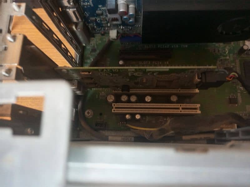 Dell precetion T3500 17