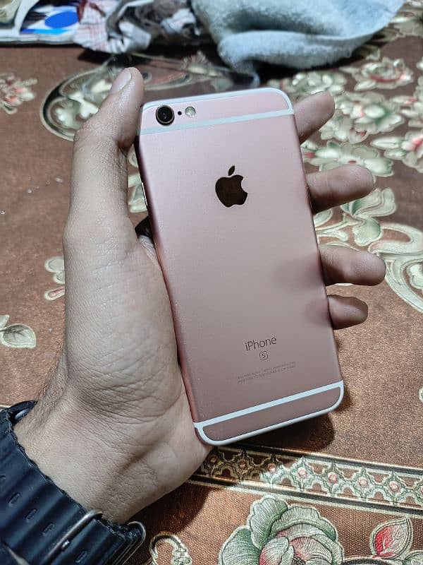 IPhone 6S 64gb for sale not oppo vivo infinix tecno Samsung redmi poco 1