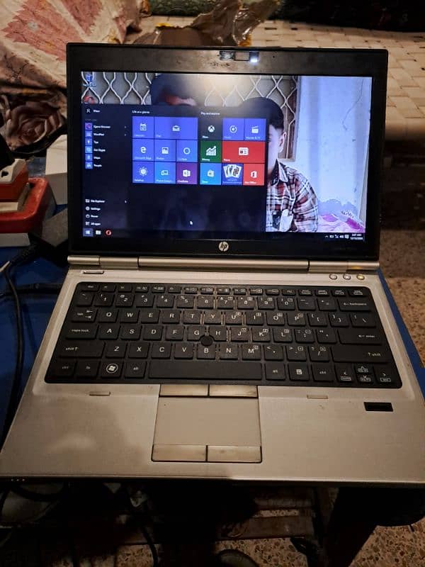 HP Elite Book 2570P 0