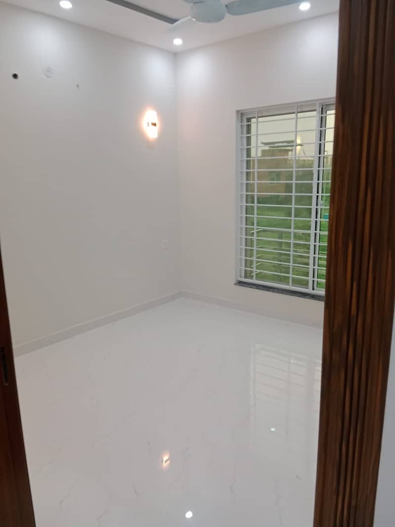 Brand New Modern House For Sale 2