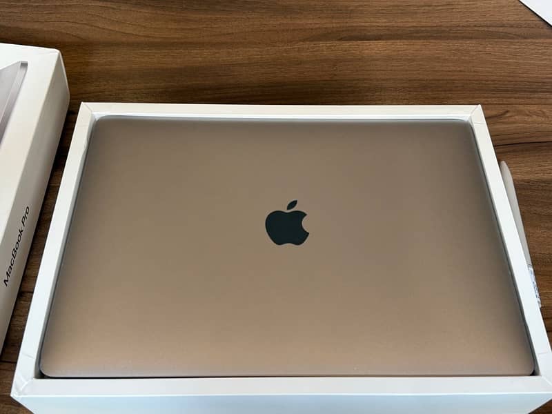 MacBook M1 Pro 13-inch 2020 1