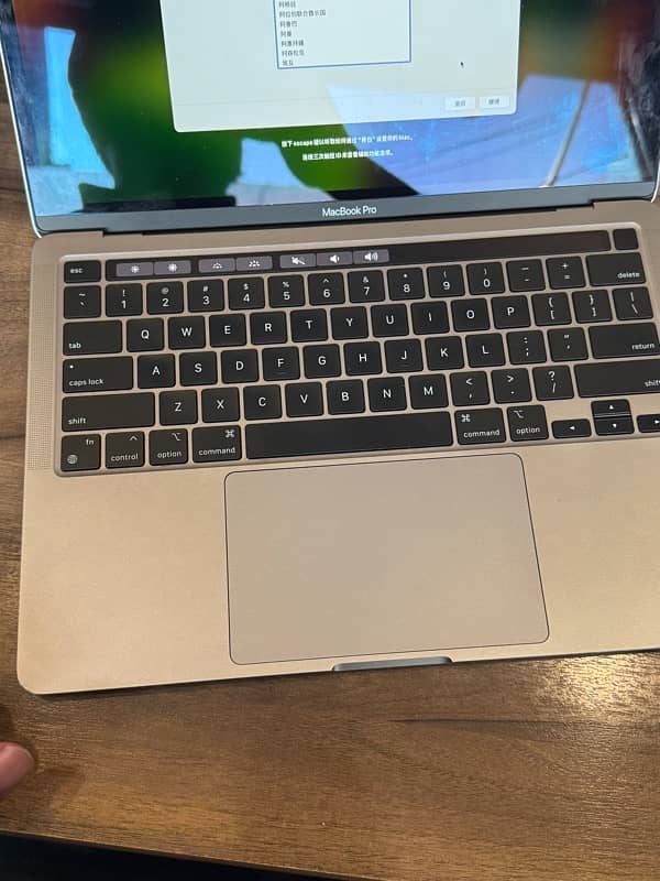 MacBook M1 Pro 13-inch 2020 4