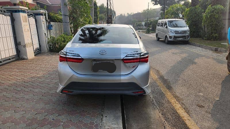 Toyota Corolla Altis X 2022-23 0