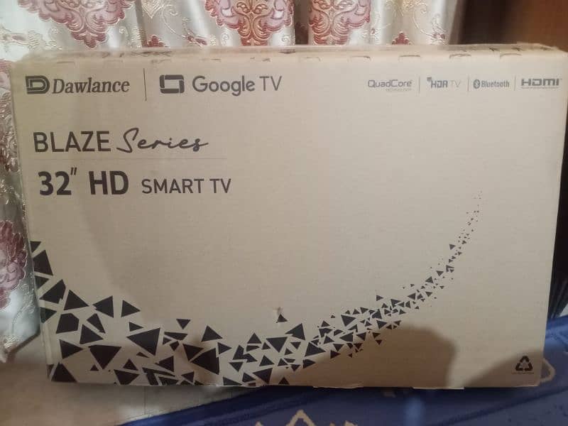 Dawlance Google TV android 32 inches just box open 2