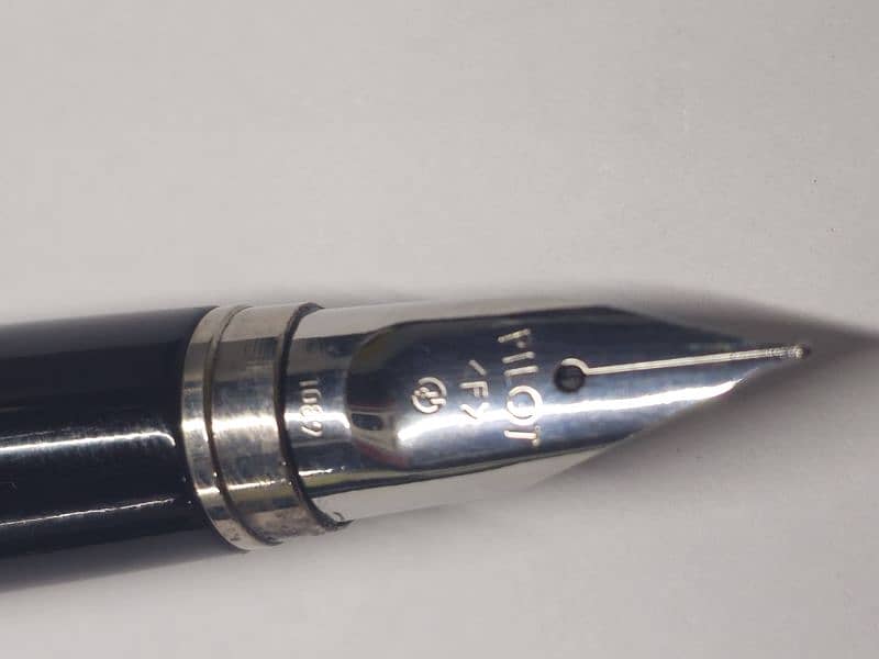 Pilot Volex Fpuntain Pen 4