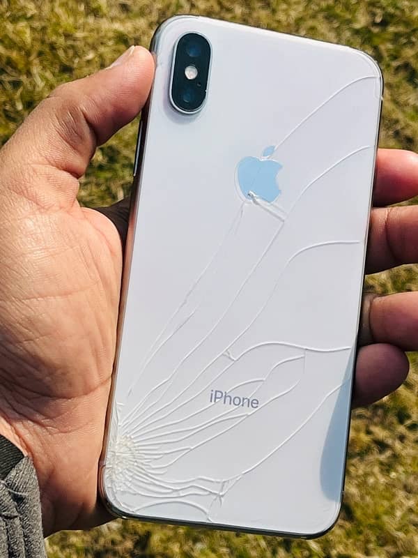 IPHONE X Non PTA 64gb. 4