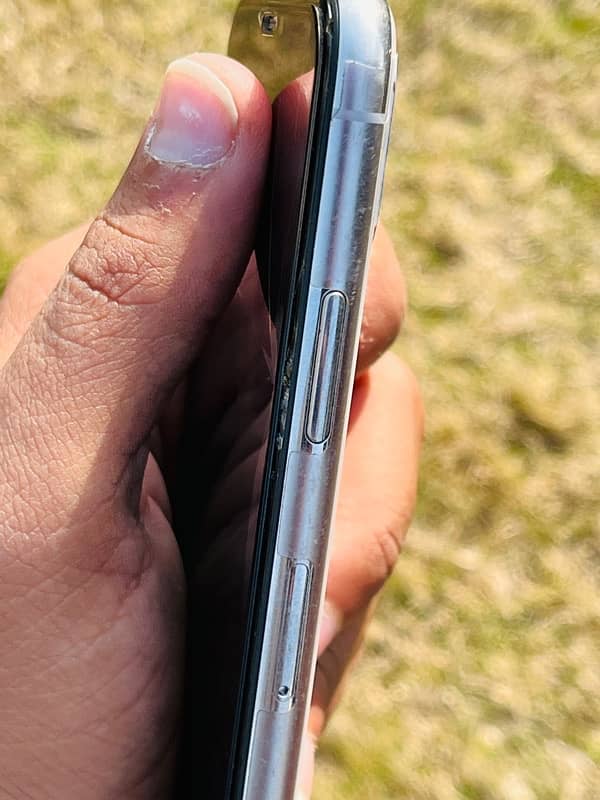 IPHONE X Non PTA 64gb. 5