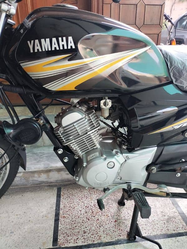 Yamaha 125YBZ 2019 model look like new 2