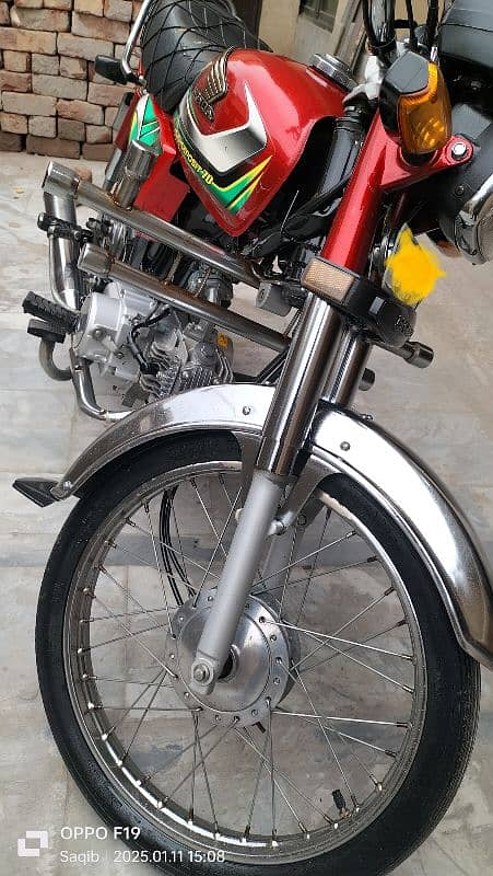 Honda CD 70 2022 Model – Excellent Condition! 3