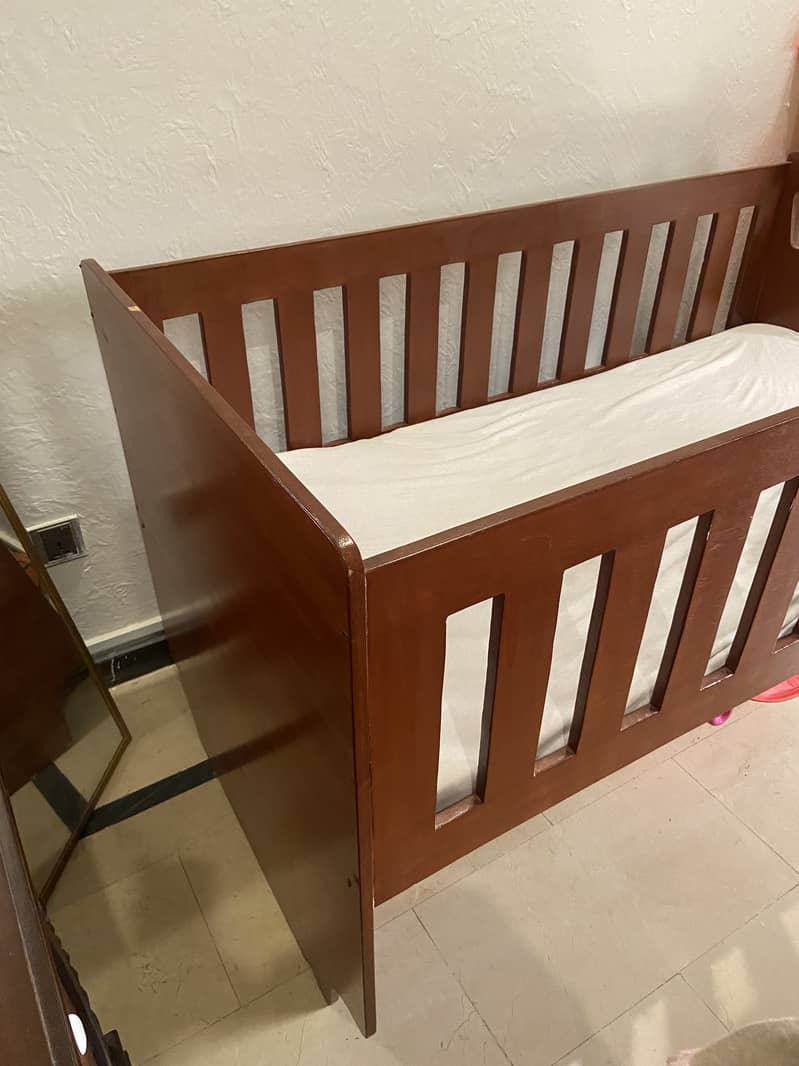 Kids bed full size with mattress 3