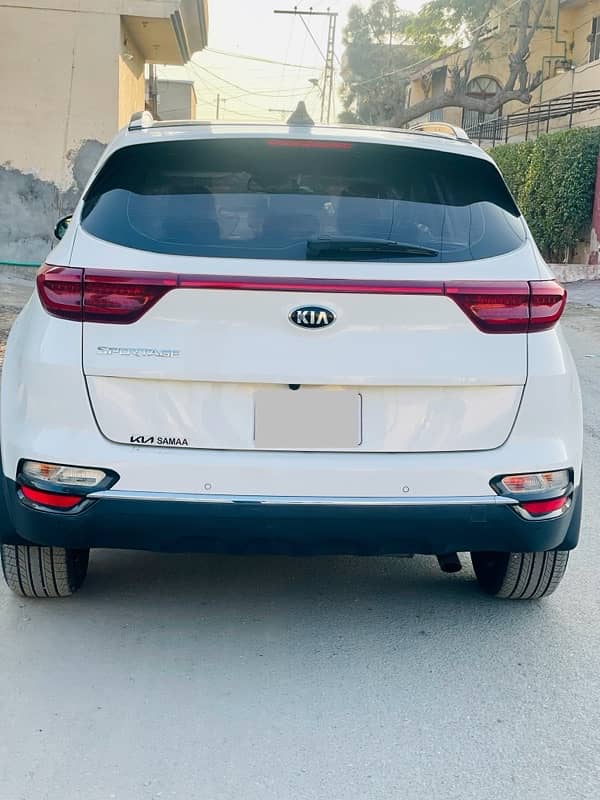 KIA Sportage 2022 FWD 4