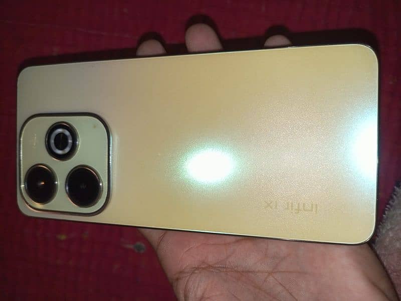 Infinix Hot 40i 16+256 1