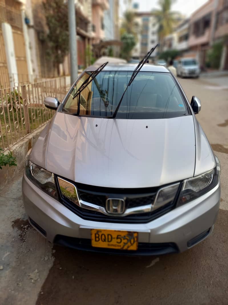 Honda City auto IVTEC 2018_19  full original like new genuine milage 9