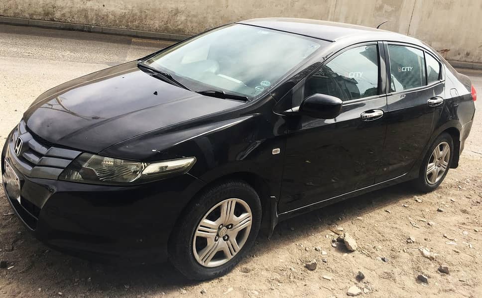 Honda City IVTEC Model 2011 - Automatic 1