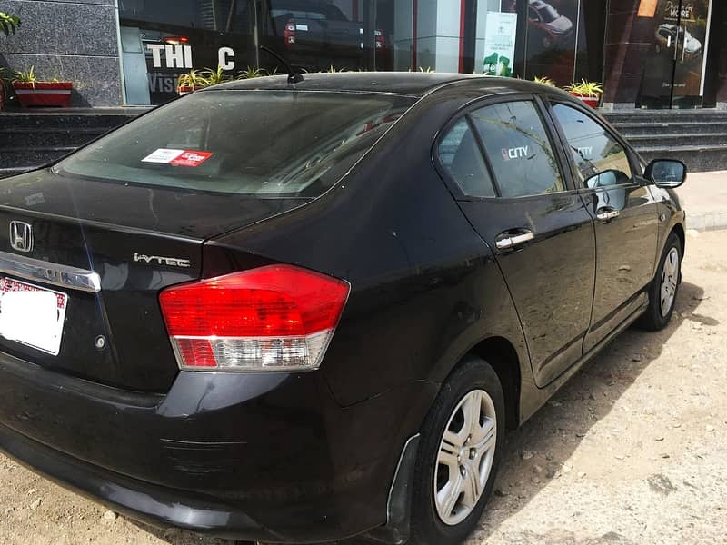 Honda City IVTEC Model 2011 - Automatic 2