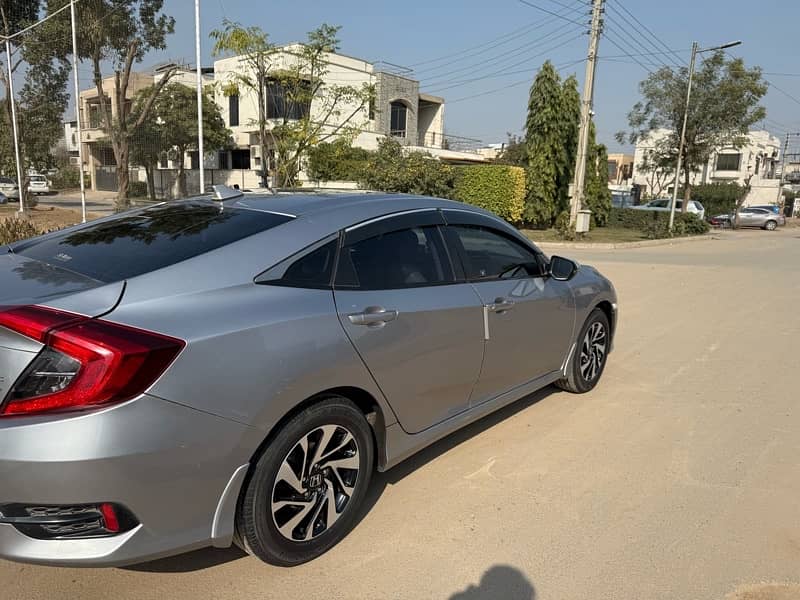 Honda Civic VTi Oriel Prosmatec 2018 13